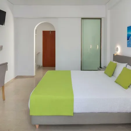 Makarios Otel Kamári