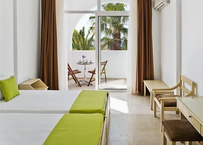 Makarios Hotel Kamári