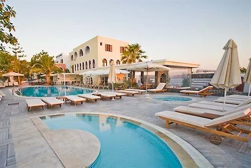 马卡里奥斯酒店