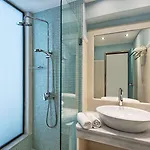 Hotel Makarios 3*