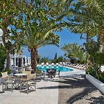 Makarios Hotel
