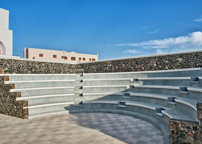 Makarios 3* Kamari (Santorini)