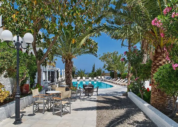 Makarios Kamari (Santorini)