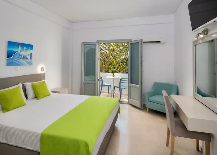 Makarios Hotel Kamari (Santorini)